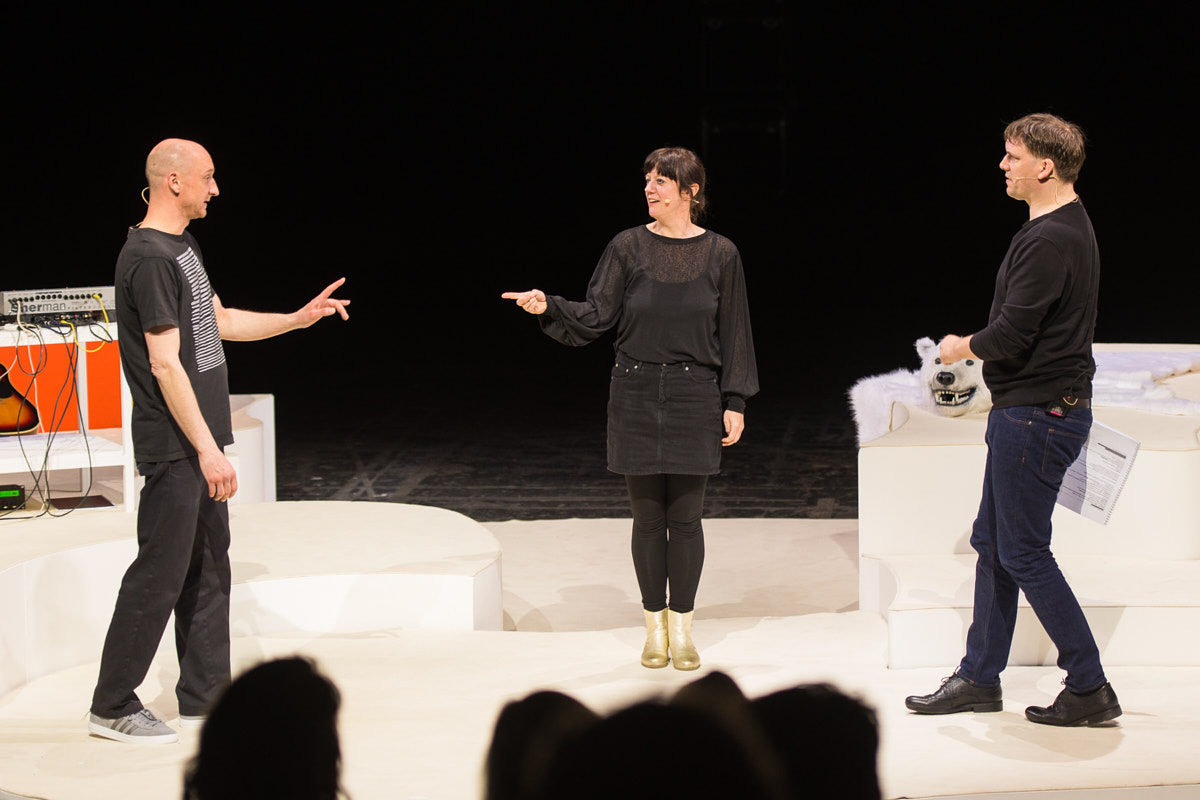 Grenzenlos Kultur Internationales Theaterfestival In Mainz Stucke